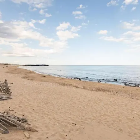 Petite En Bord De * Agde